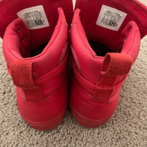 Red Converse - Picture 3 of 3